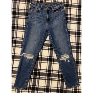 American Eagle Mom Jeans